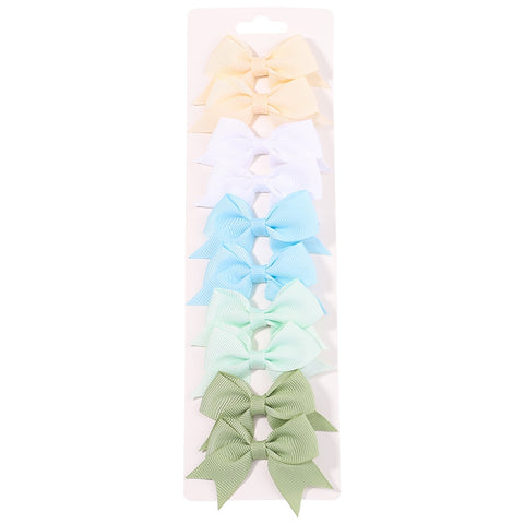 Handmade Bows Baby/Girls hair accessories Handmade Bows Baby/Girls hair accessories